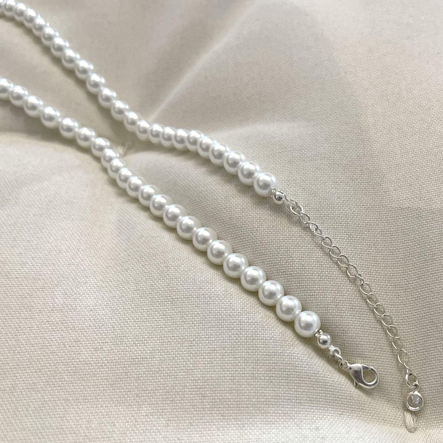 Pearl Necklace 6/8MM Dainty round Imitation Pearl Choker Necklace Wedding Pearl Necklace Delicate Jewelry for Women Simple Bridesmaid Jewelry Gifts